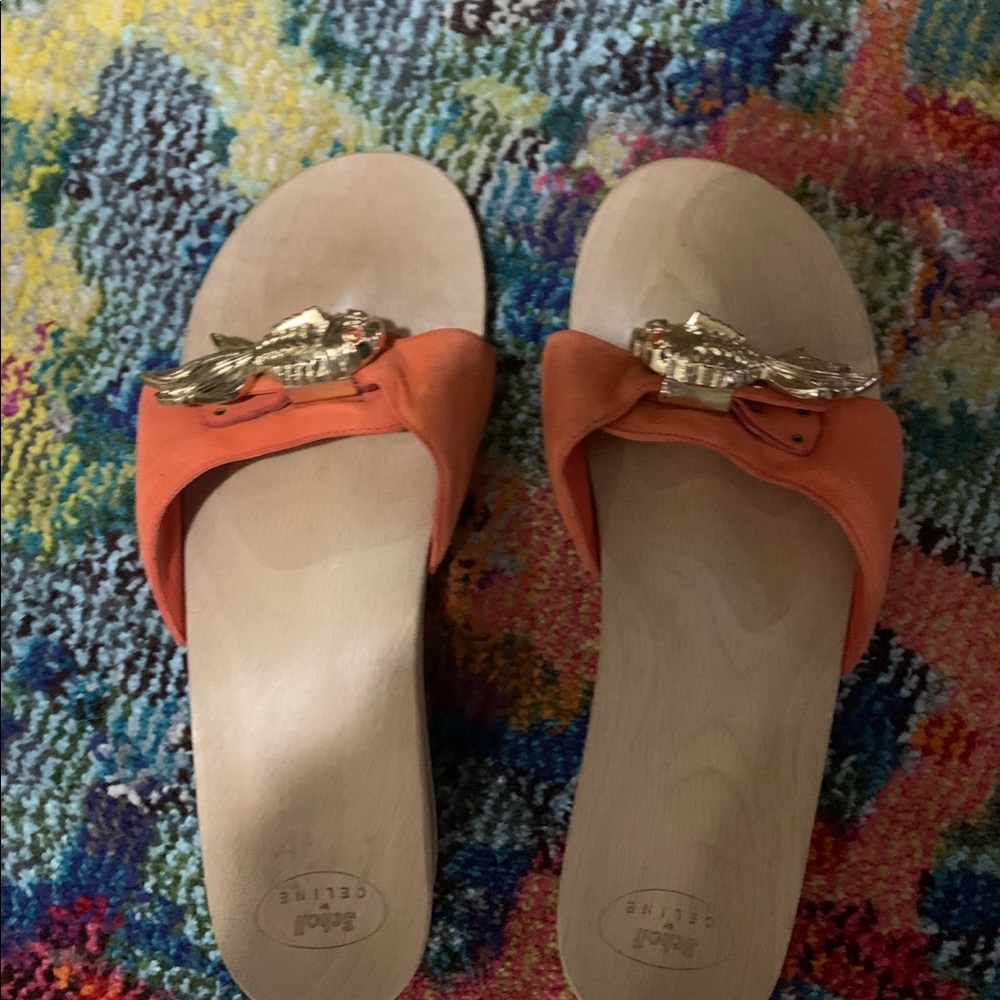 Rare Scholls for Celine fish 🐠 mules!
